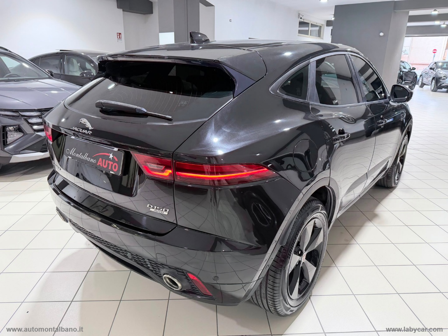 E-Pace 2.0D 150 CV AWD R-Dynamic SE - immagine 4