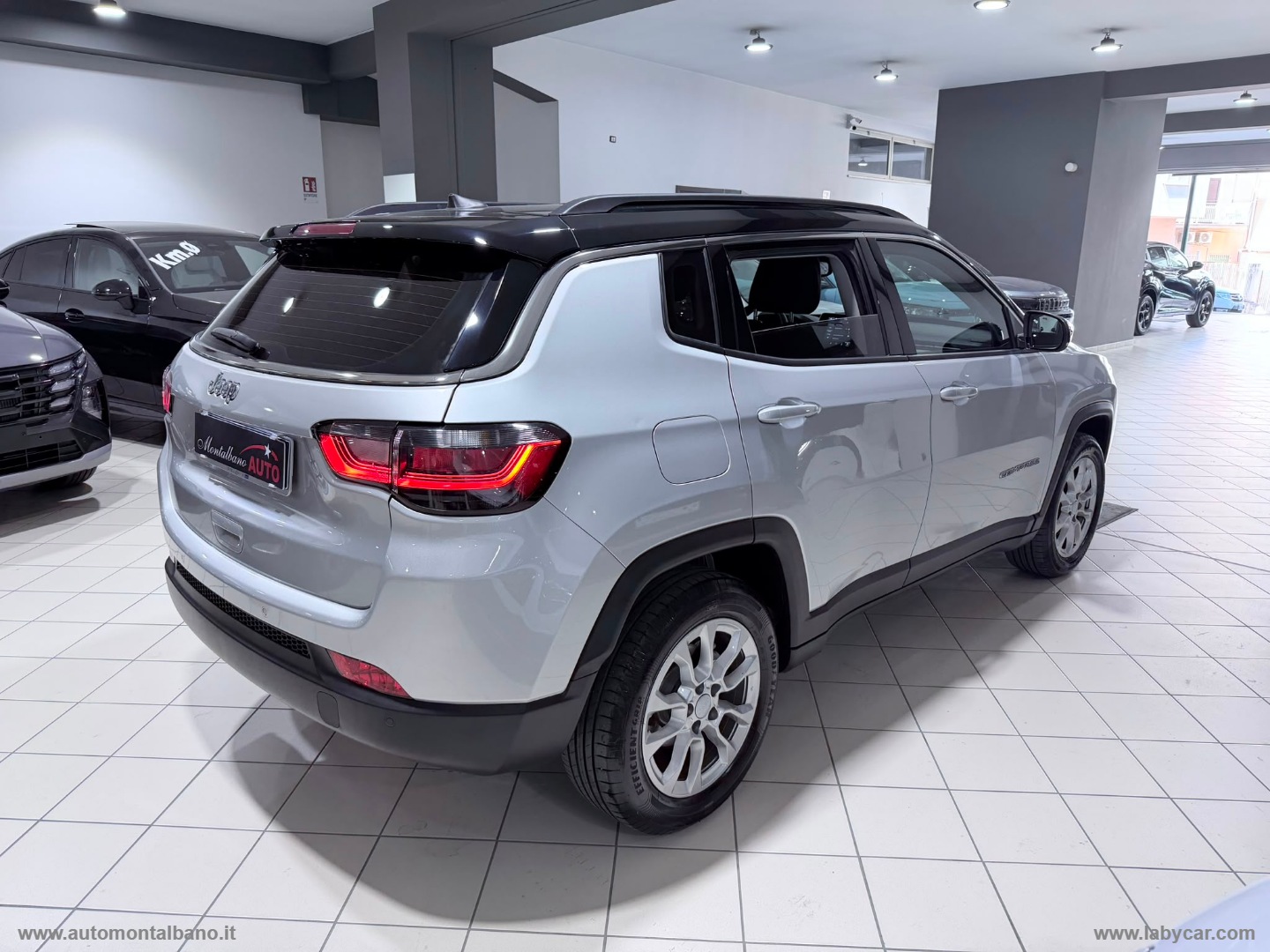 Compass 1.3 T4 2WD Limited - immagine 4