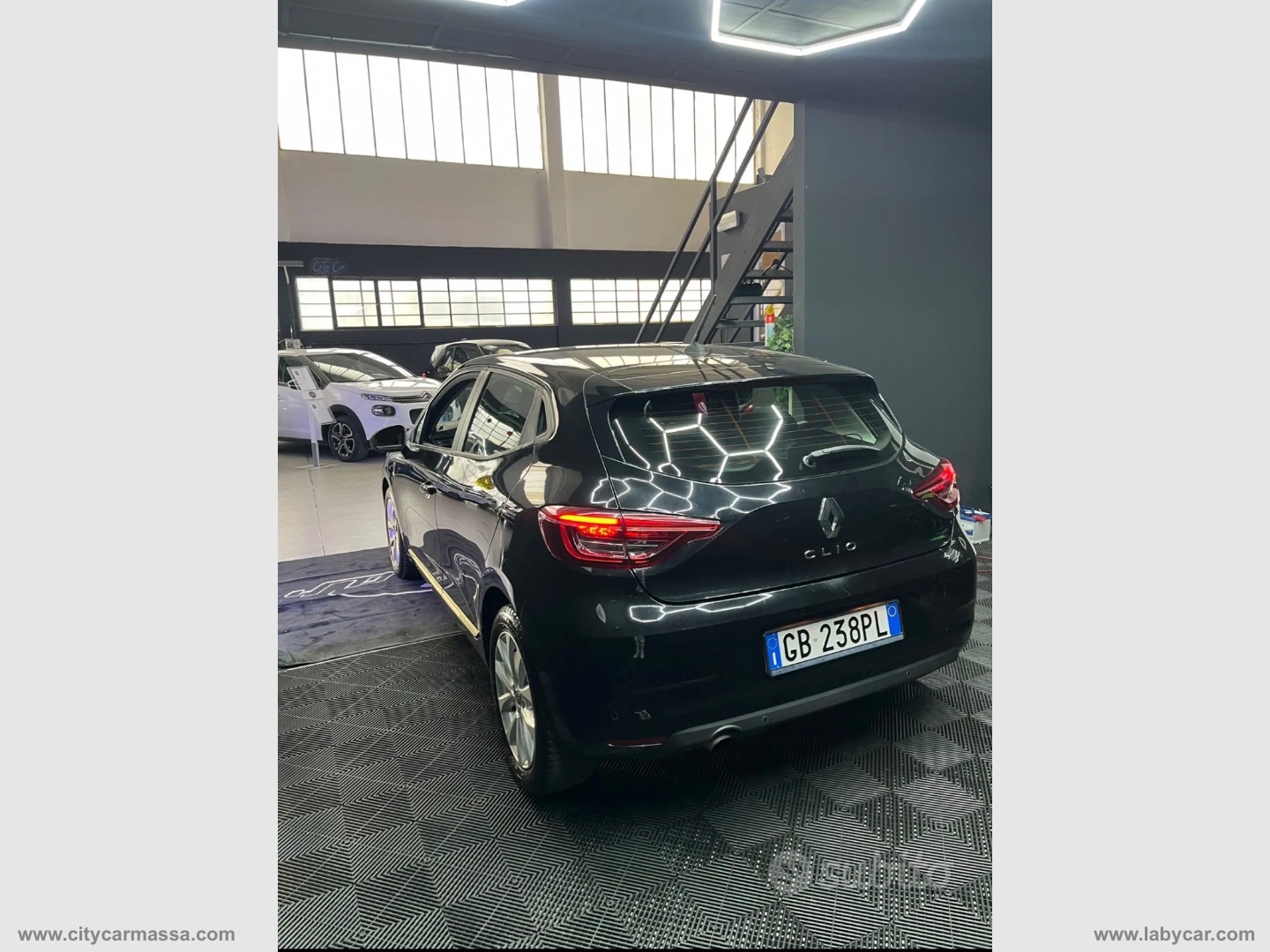 Clio TCe 12V 100 CV 5p. Zen - immagine 4