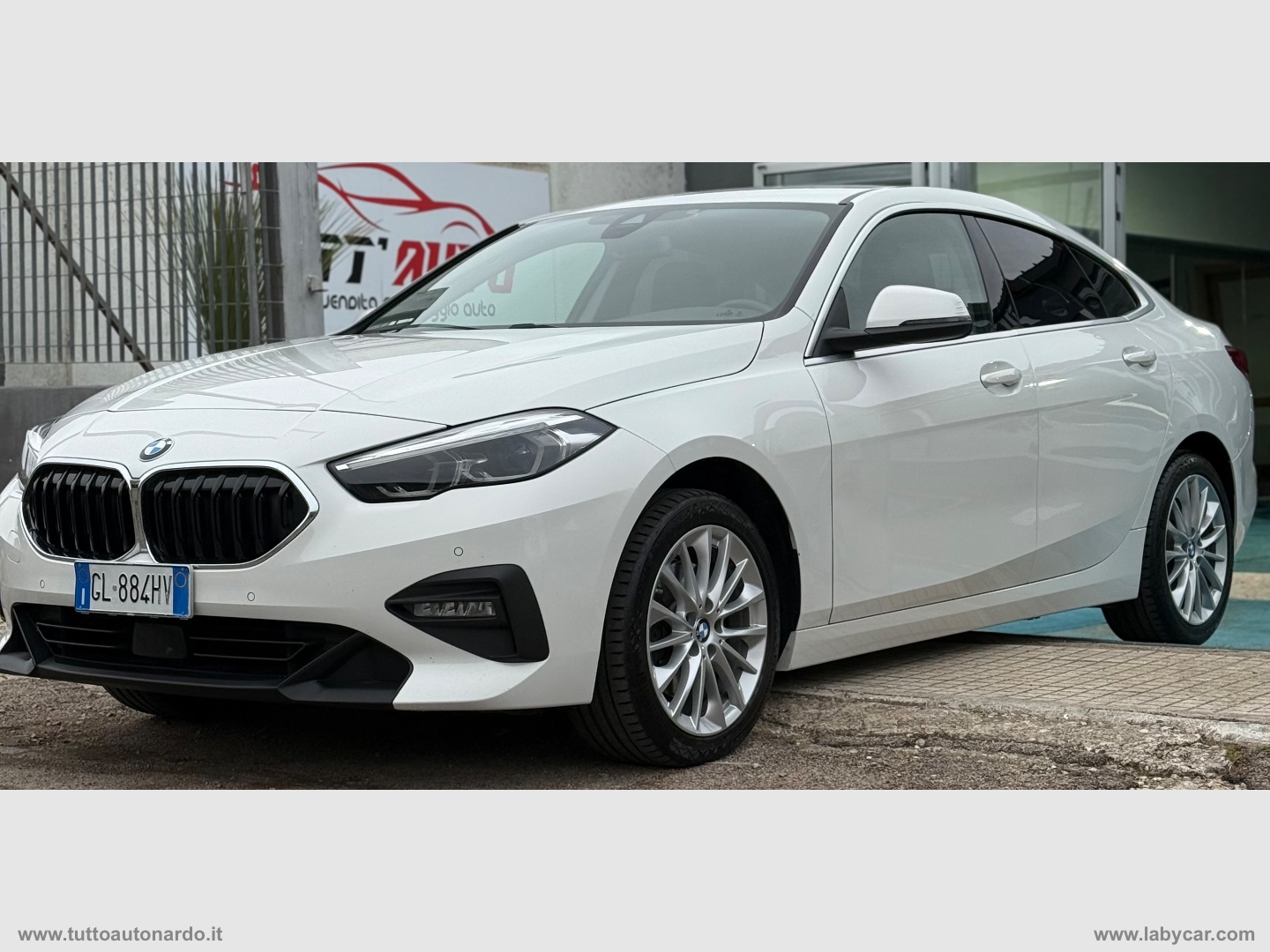216d Gran Coupé Colorvision Edition aut. - immagine 4