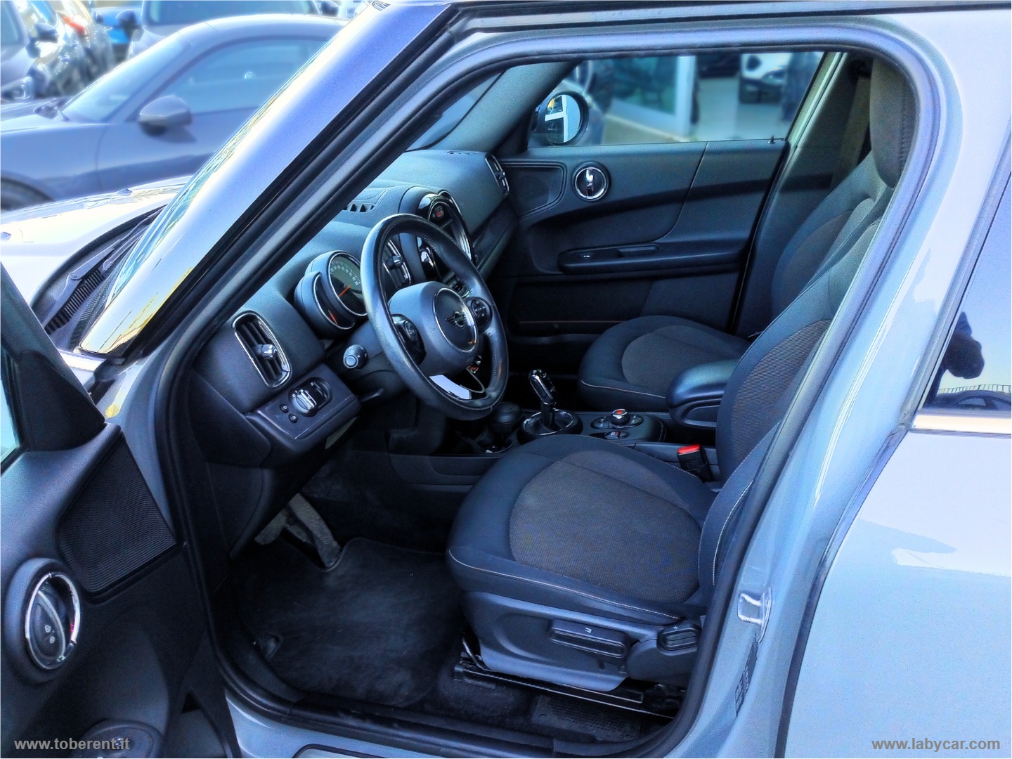 Mini Cooper D Hype Countryman ALL4 Aut. - immagine 4