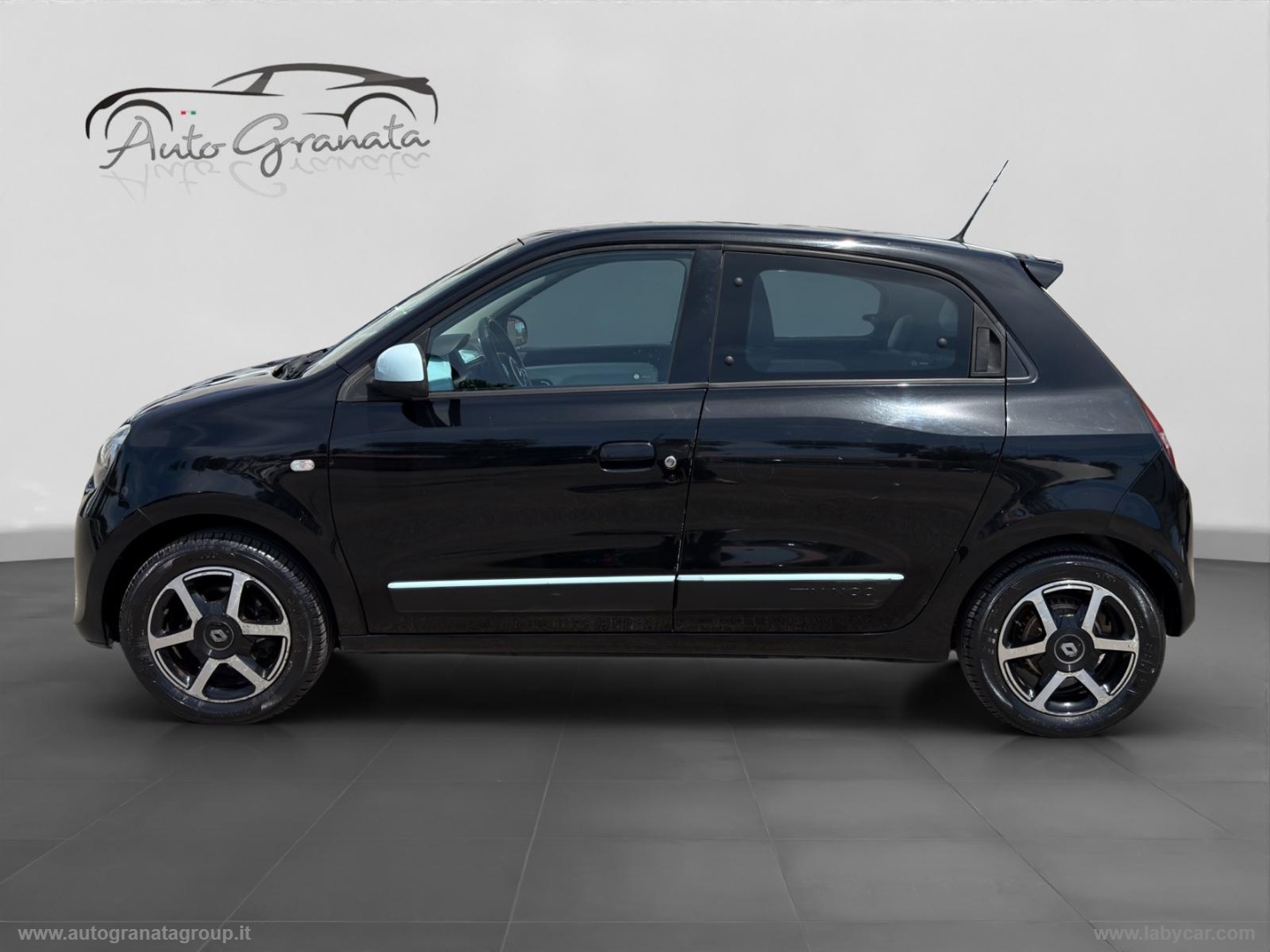 Twingo 1.0 SCe Live GPL OUTLET - immagine 4