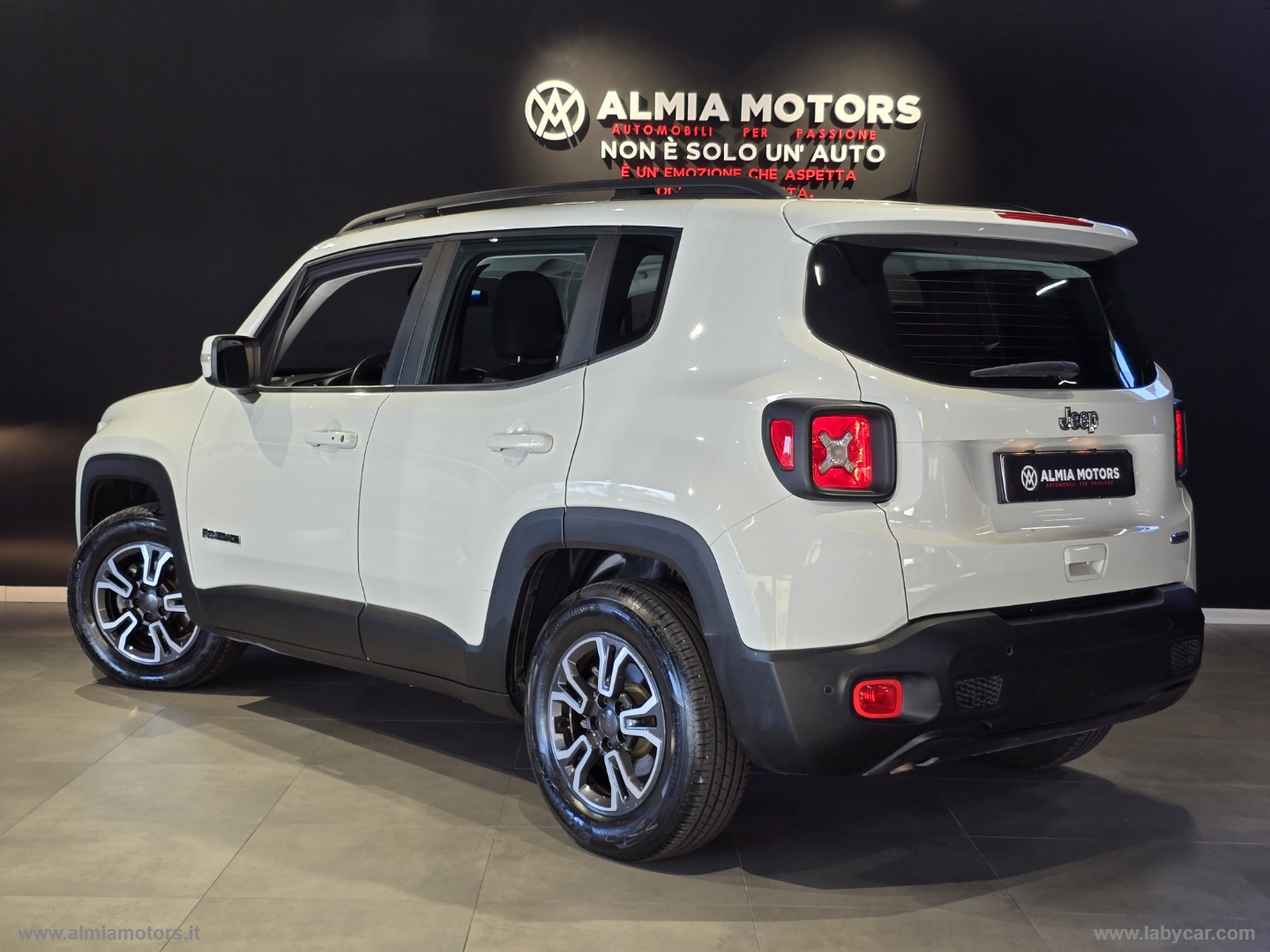 Renegade 1.6 Mjt 120CV Longitude - immagine 4