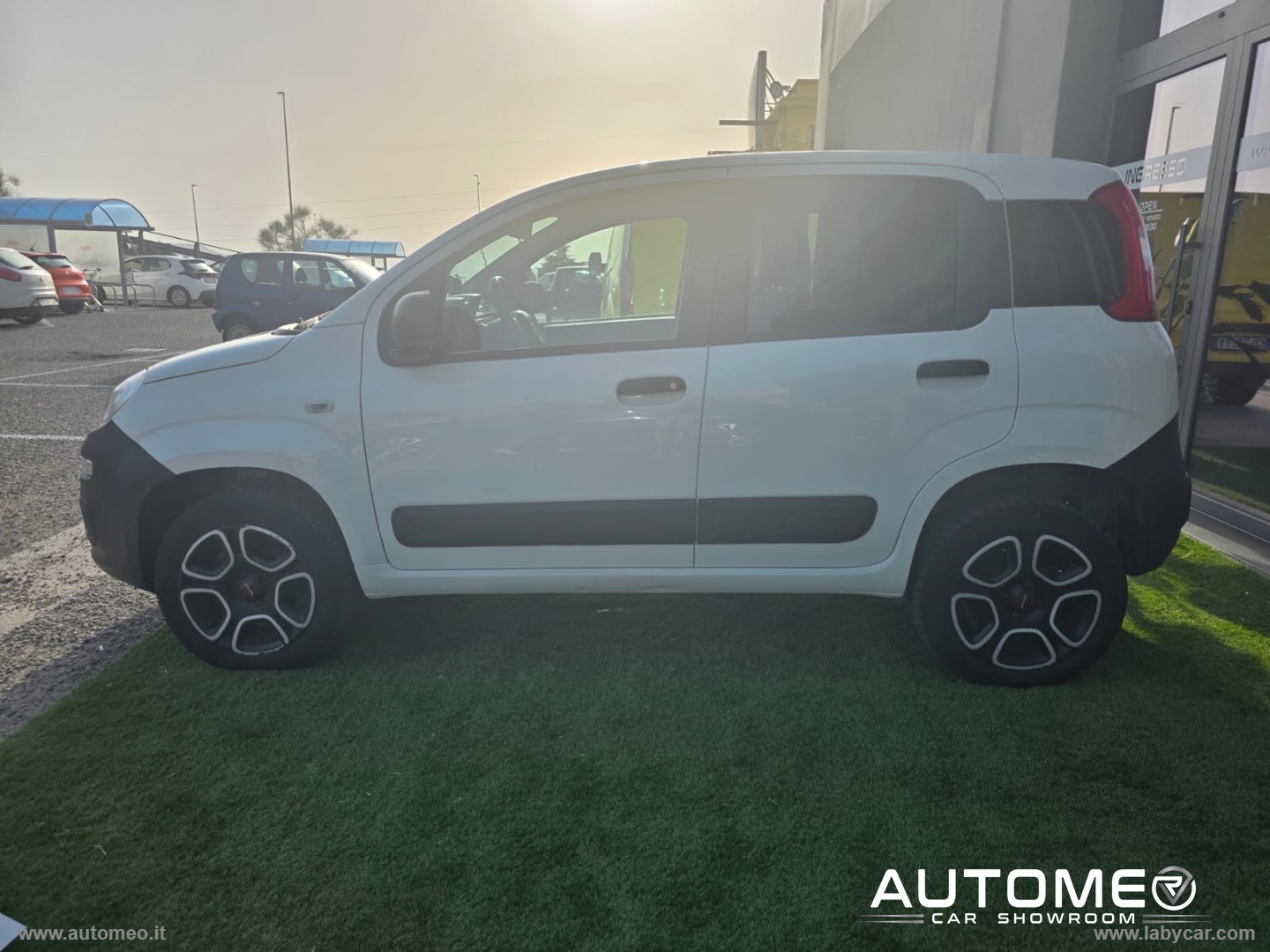Panda 1.0 S&S Hybrid Pop Van 2 posti - immagine 4