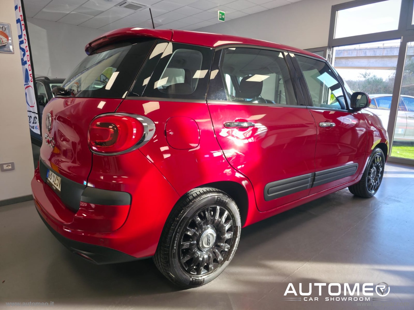 500L 1.4 95 CV S&S Mirror KM CERTIFICATI - immagine 4
