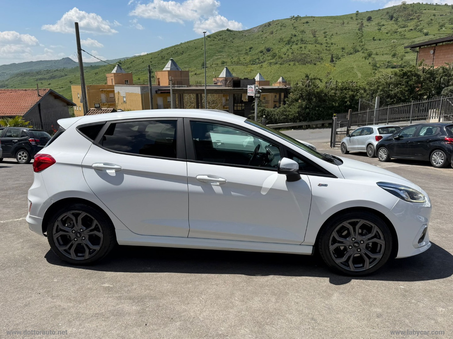 Fiesta 1.5 EcoBlue 5p. ST-Line - immagine 4
