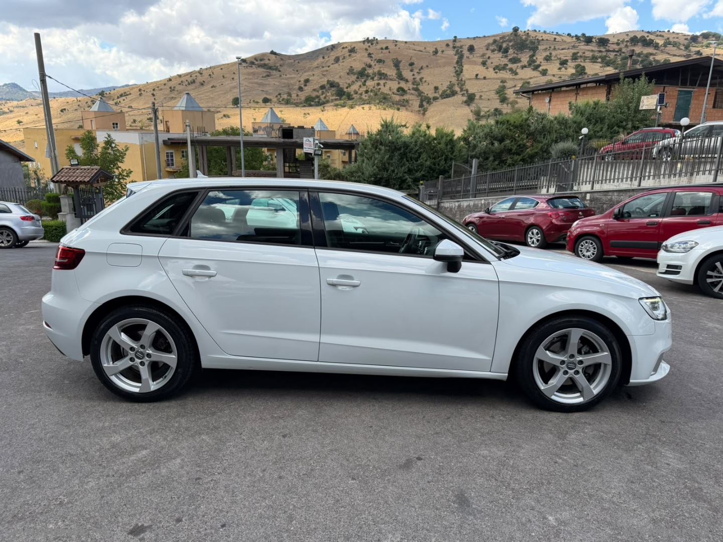 A3 SPB 1.6 TDI 116CV Sport - immagine 4