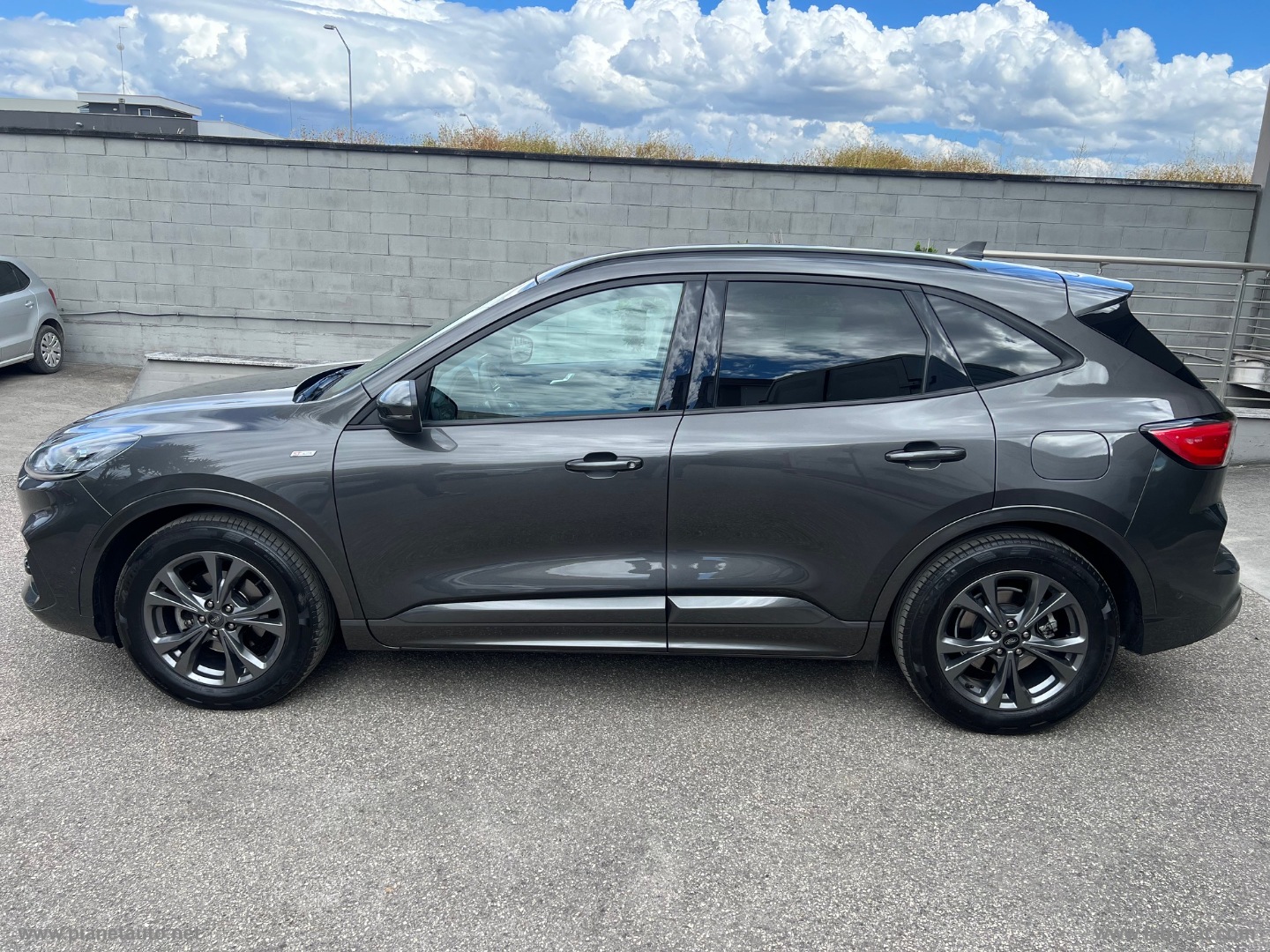 Kuga 1.5 EcoBlue 120 CV 2WD ST-Line - immagine 4