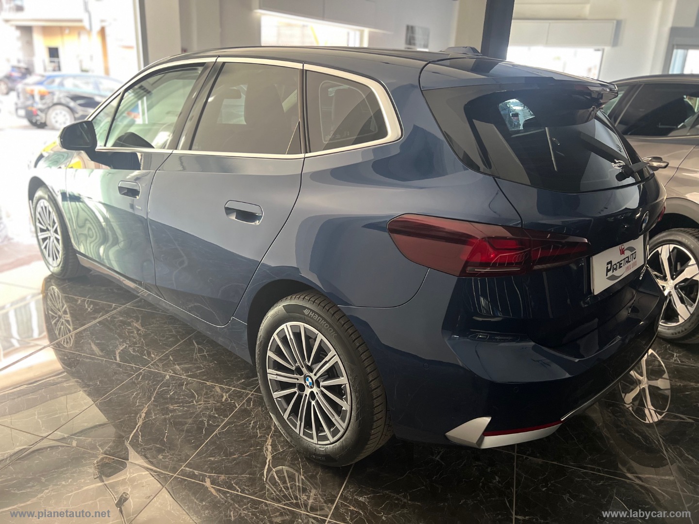 218d Active Tourer Luxury - immagine 4