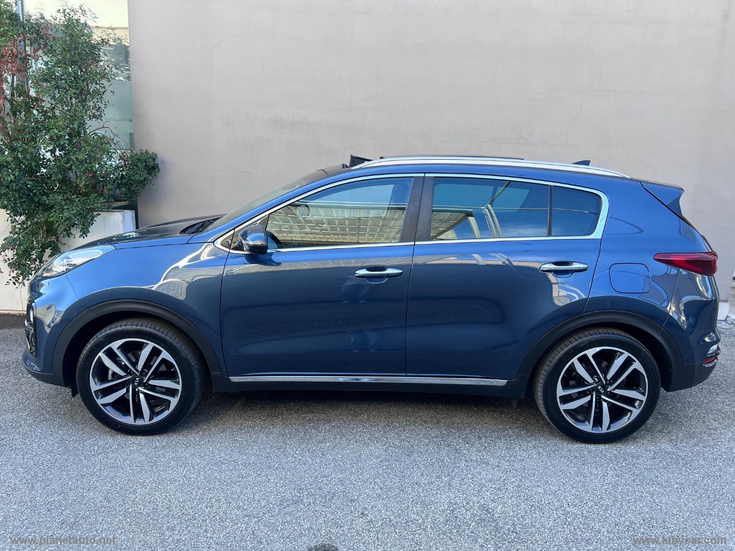 Sportage 1.6 CRDI 115 CV 2WD Energy - immagine 4