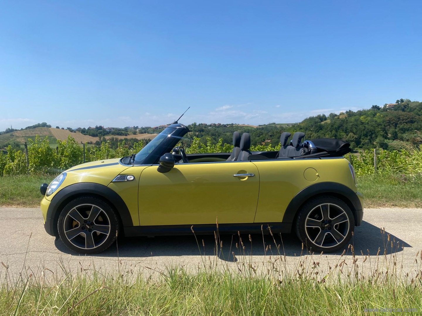 Mini Cooper S Cabrio - immagine 4
