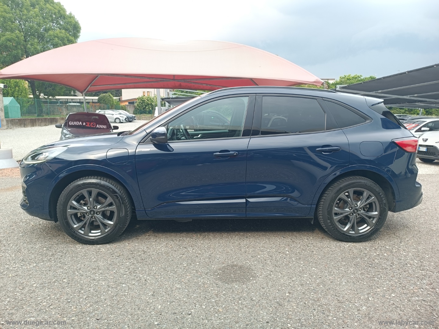 Kuga 2.5 Plug In Hyb. 225CV CVT 2WD ST-L - immagine 4