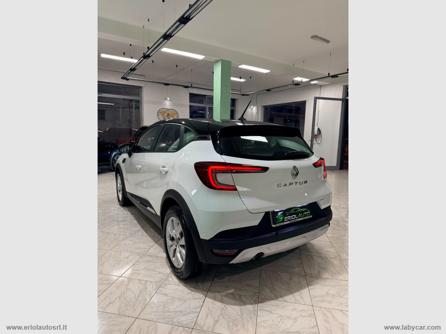 Captur Blue dCi 8V 95 CV Business - immagine 4