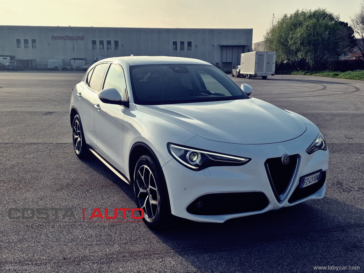 Stelvio 2.2 T.diesel 210 CV AT8 Q4 Exec. - immagine 4