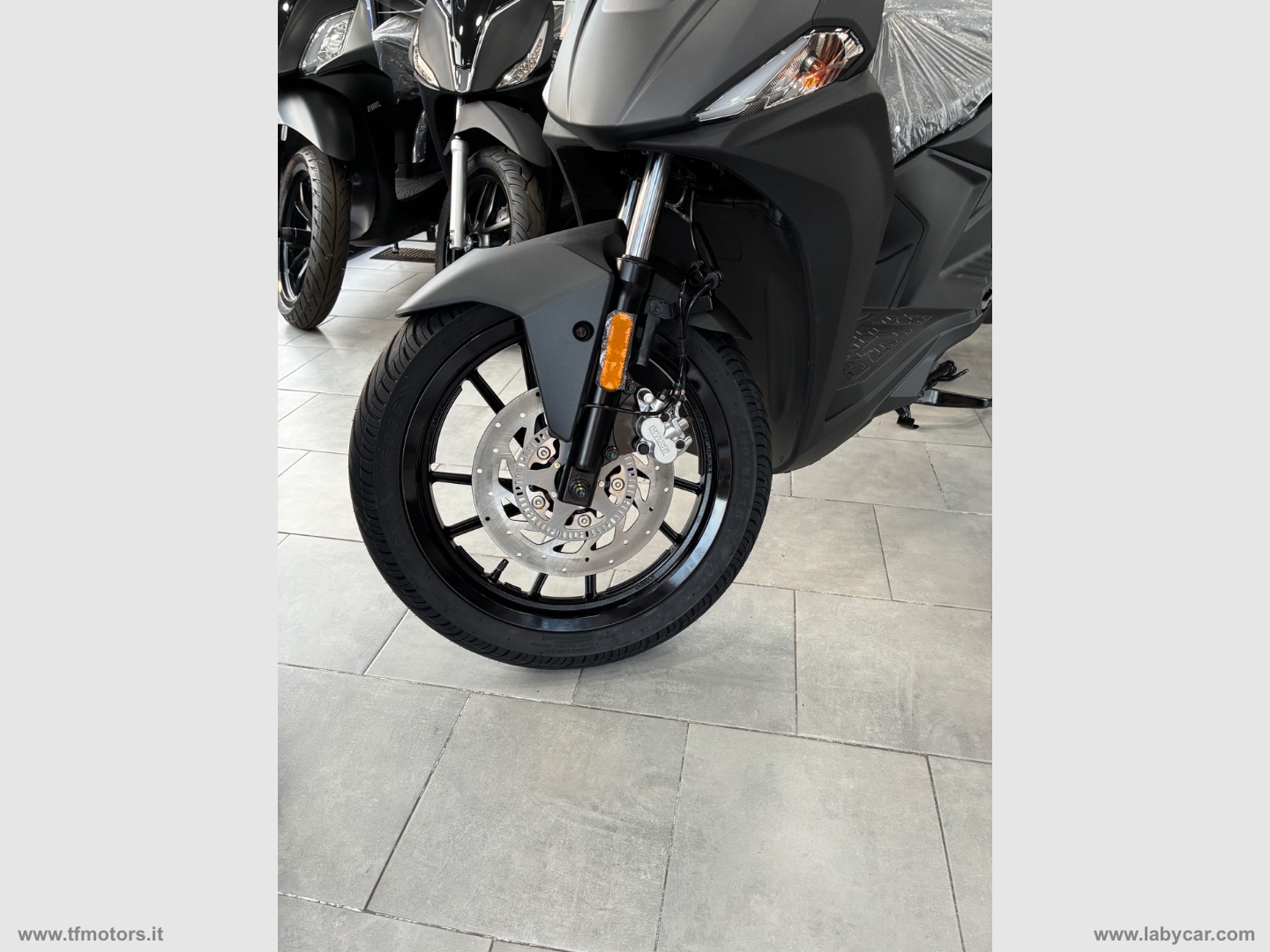 Agility NX 125i NERO - immagine 4
