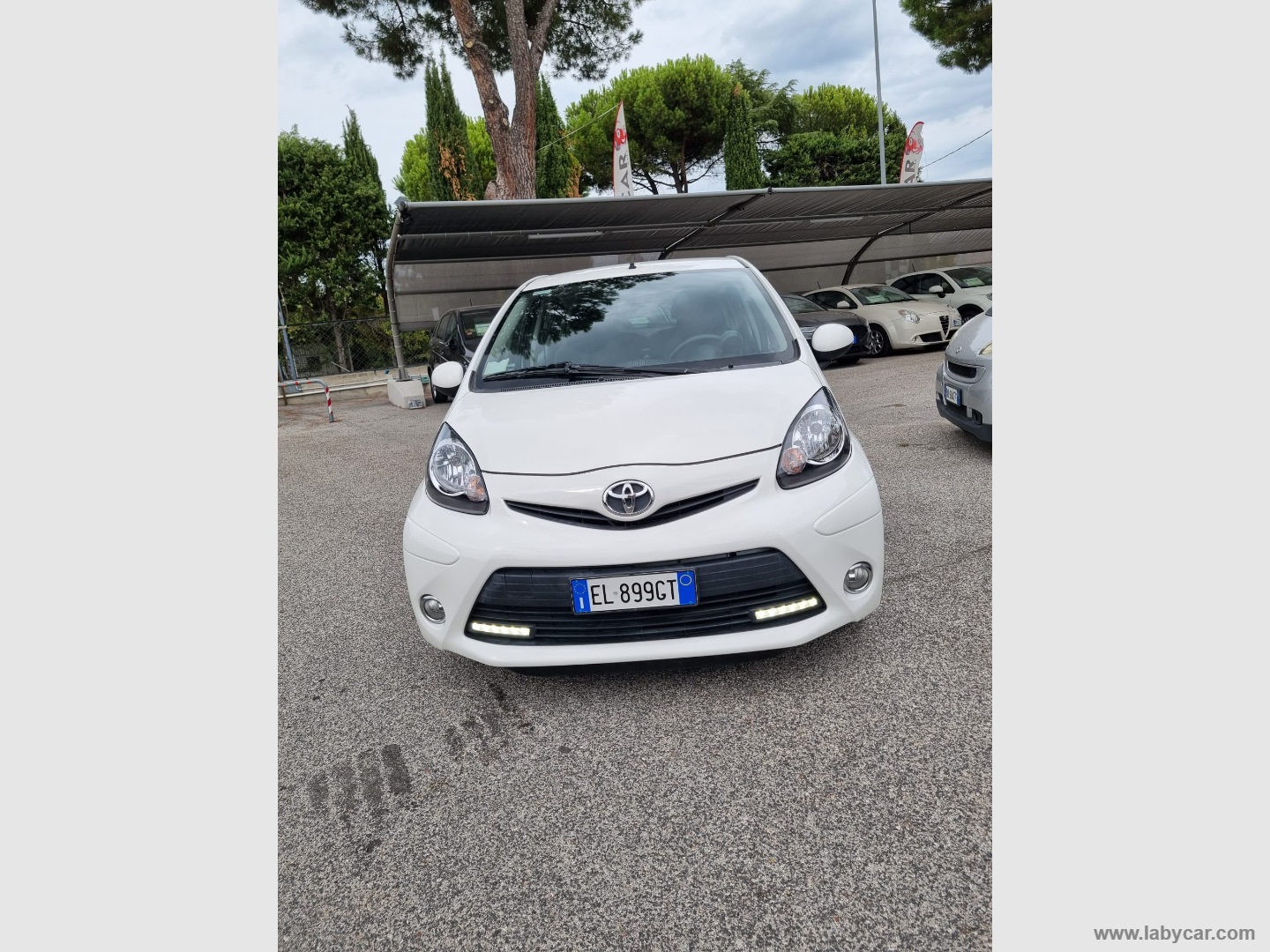 Aygo 1.0 12V VVT-i 5p. Lounge MMT - immagine 4