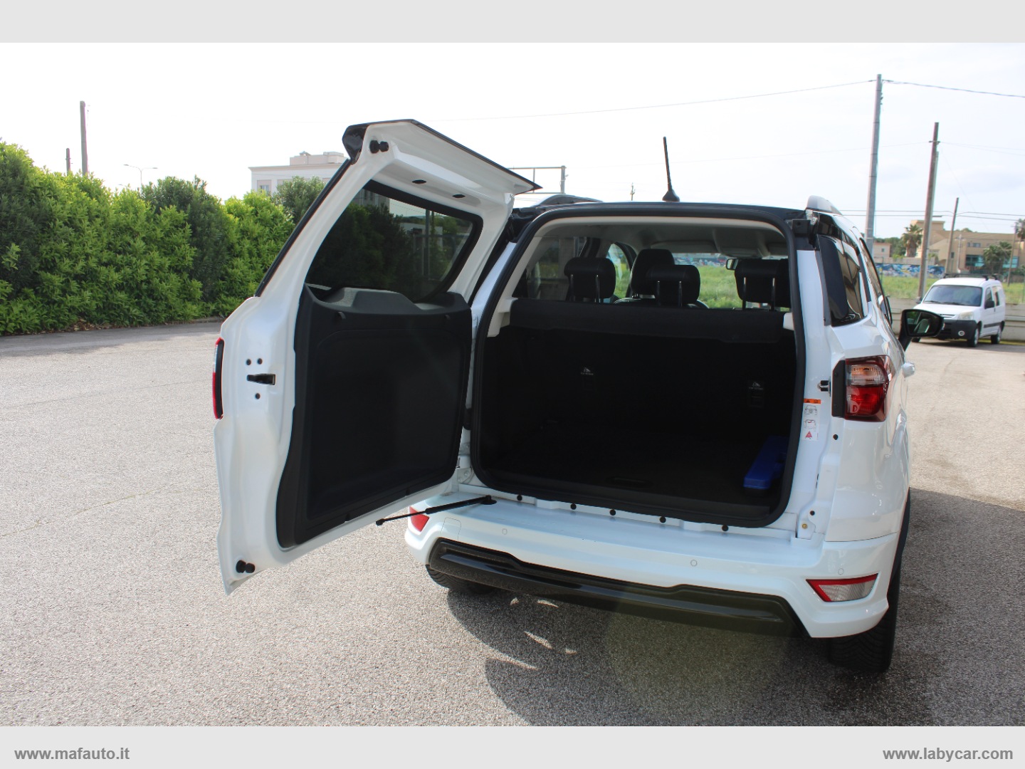 EcoSport 1.0 EcoBoost 125 CV S&S ST-Line - immagine 5