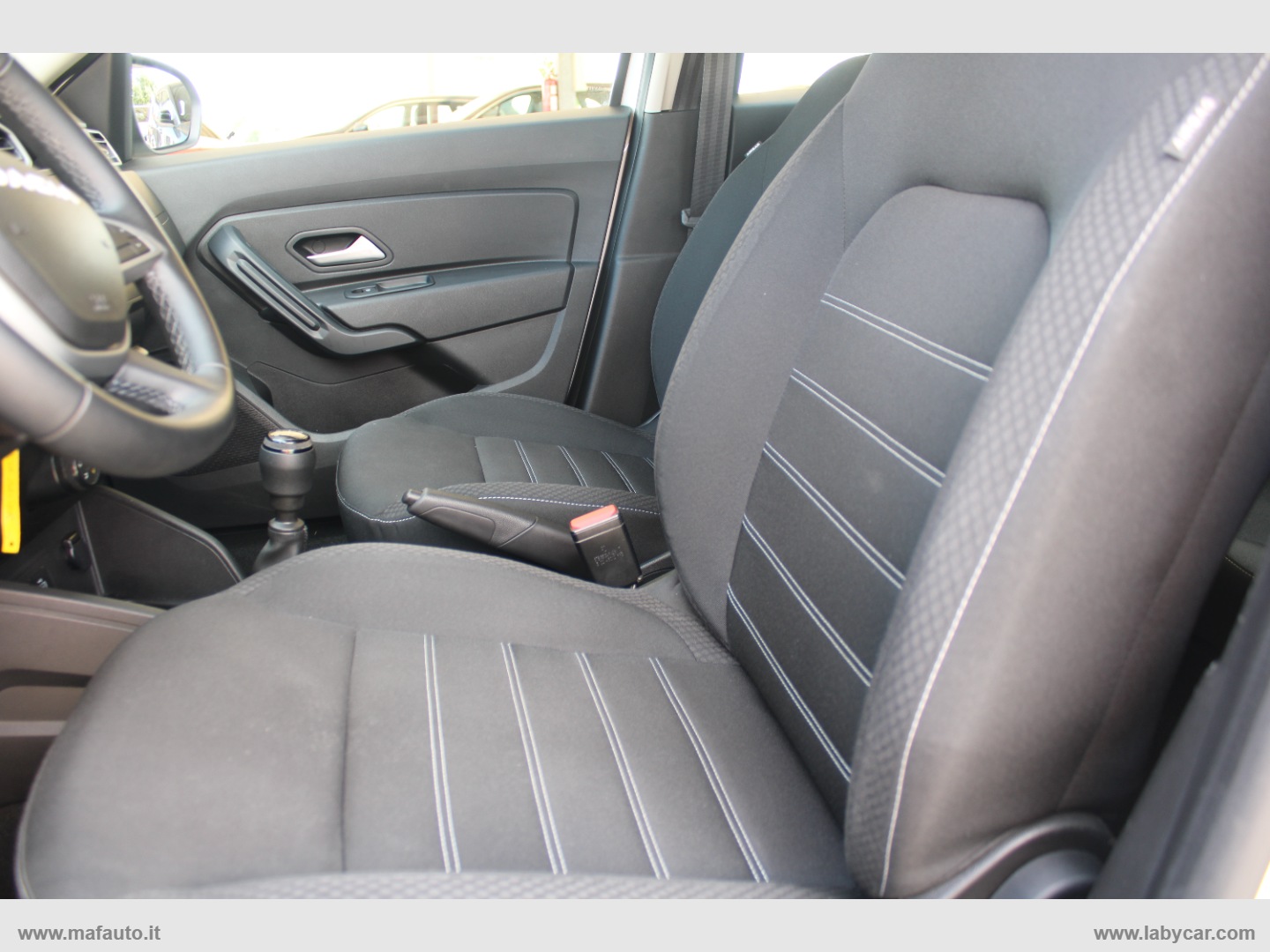 Duster 1.5 Blue dCi 8V 115CV 4x2 Expres. - immagine 5