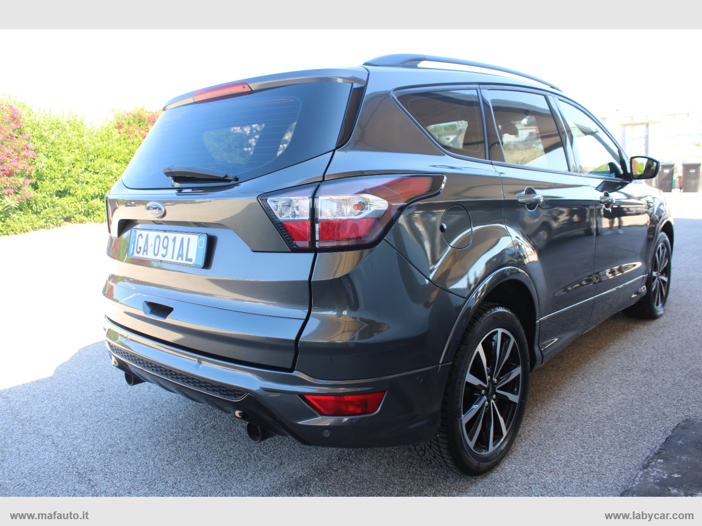 Kuga 2.0 TDCI 120 CV S&S 2WD ST-Line - immagine 5