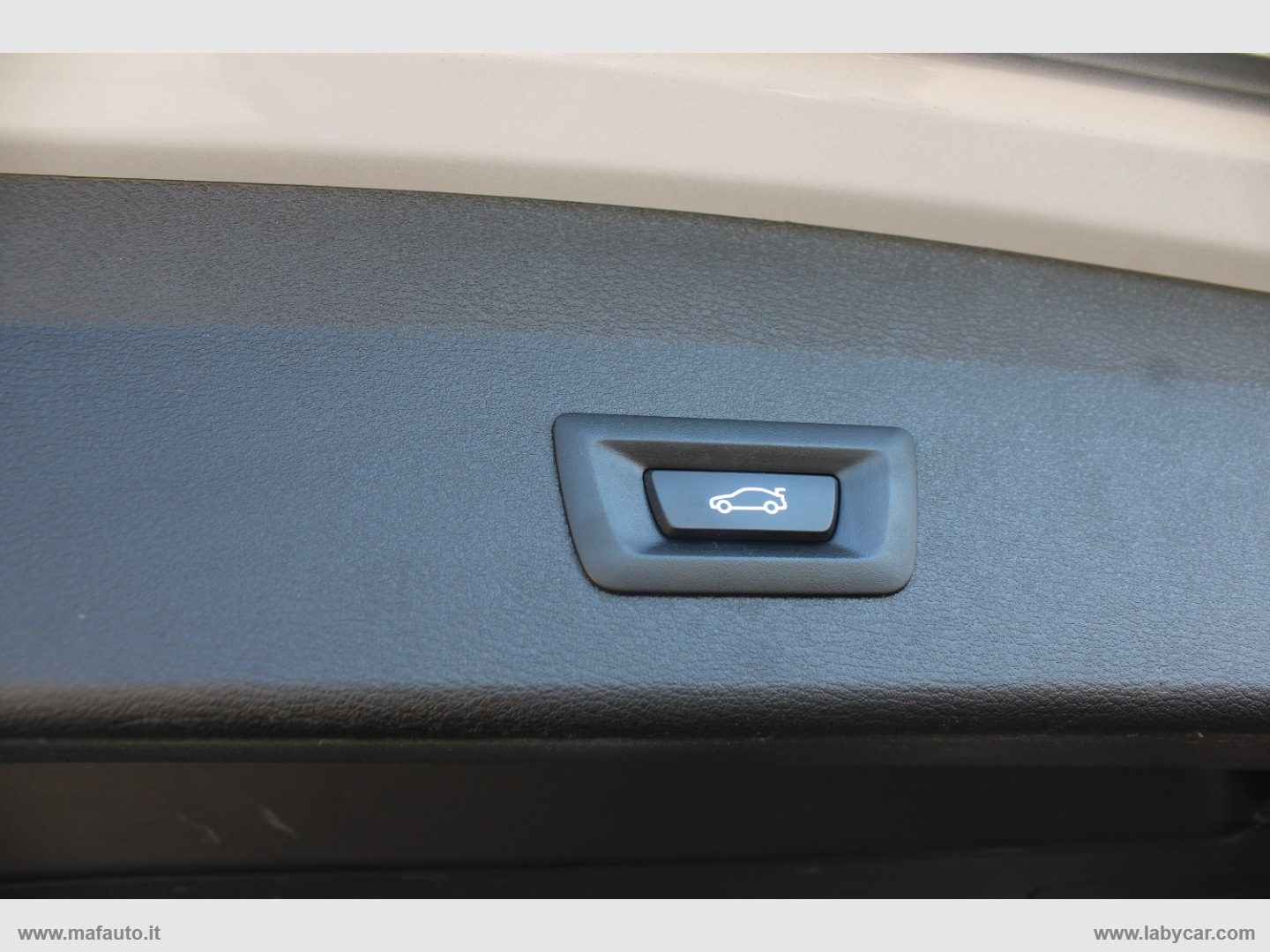 X1 xDrive18d Business Advantage - immagine 5