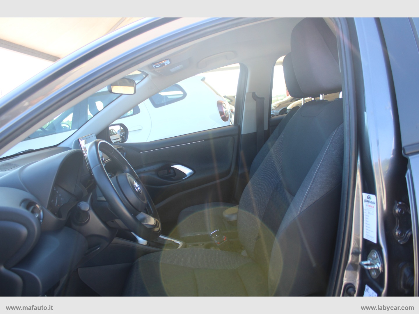 Yaris 1.5 Hybrid 5p. Business - immagine 5