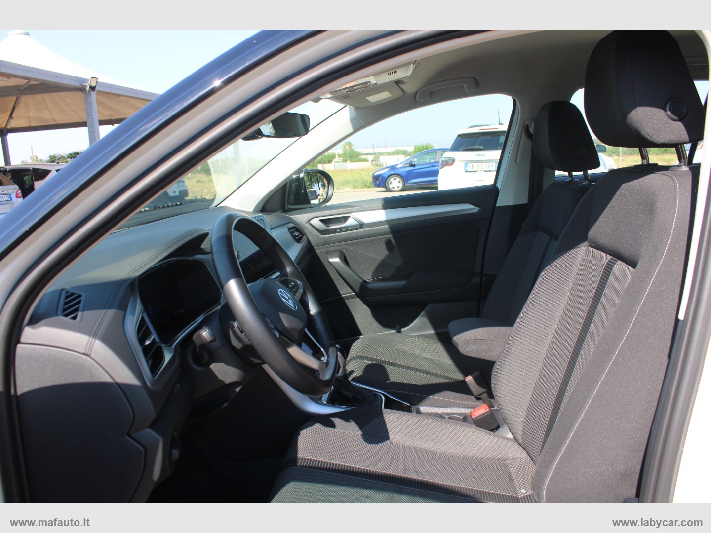T-Roc 2.0 TDI SCR 150 CV DSG Life - immagine 5