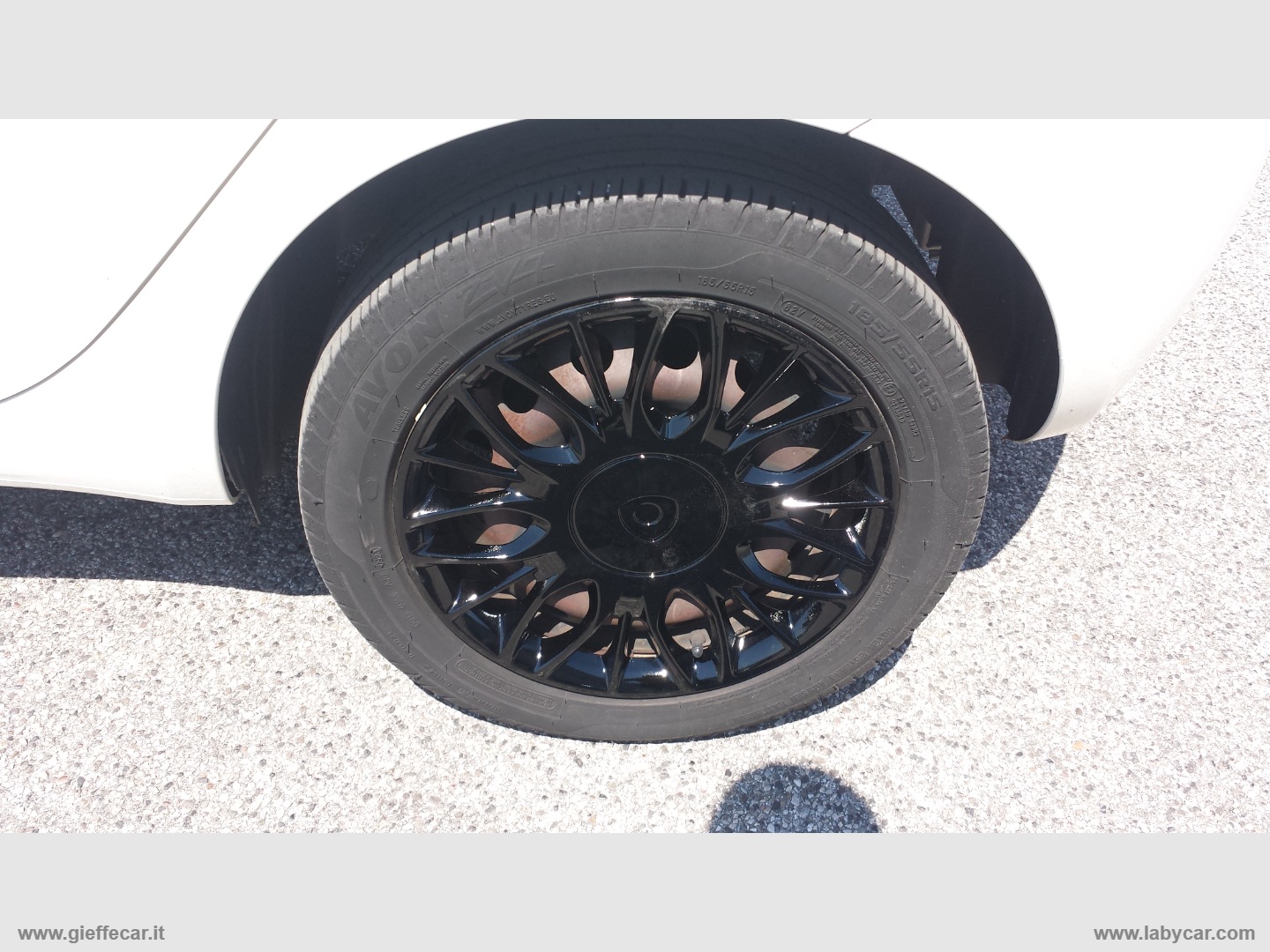 Ypsilon 1.2 69 CV 5p. Silver - immagine 5