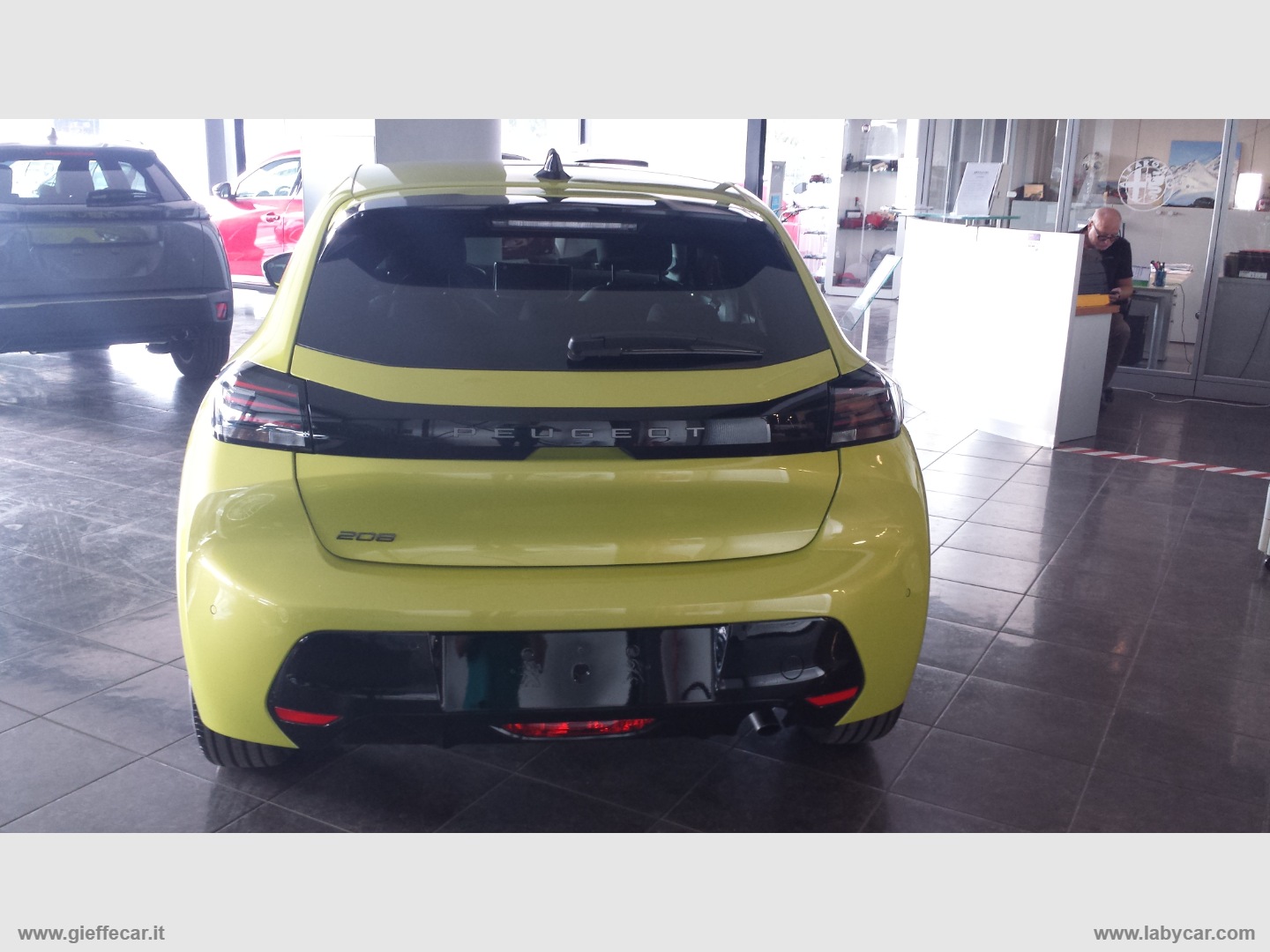 208 Turbo 100 CV 5p. Style - immagine 5