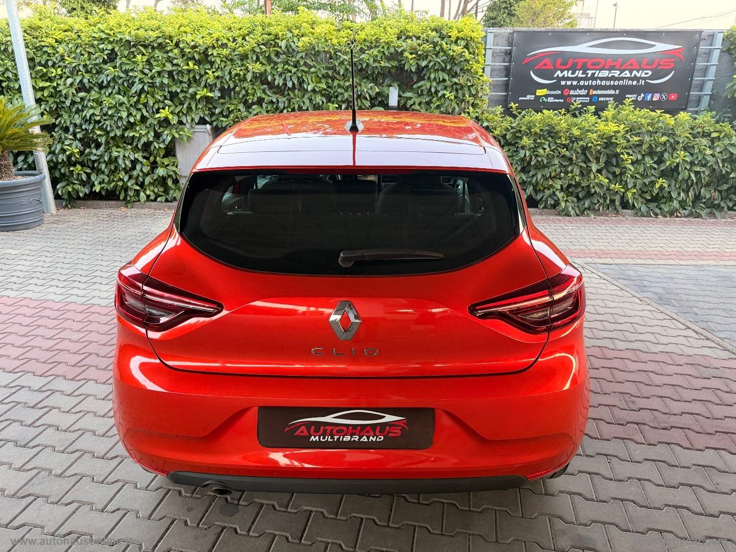 Clio SCe 65 CV Evolution - immagine 5