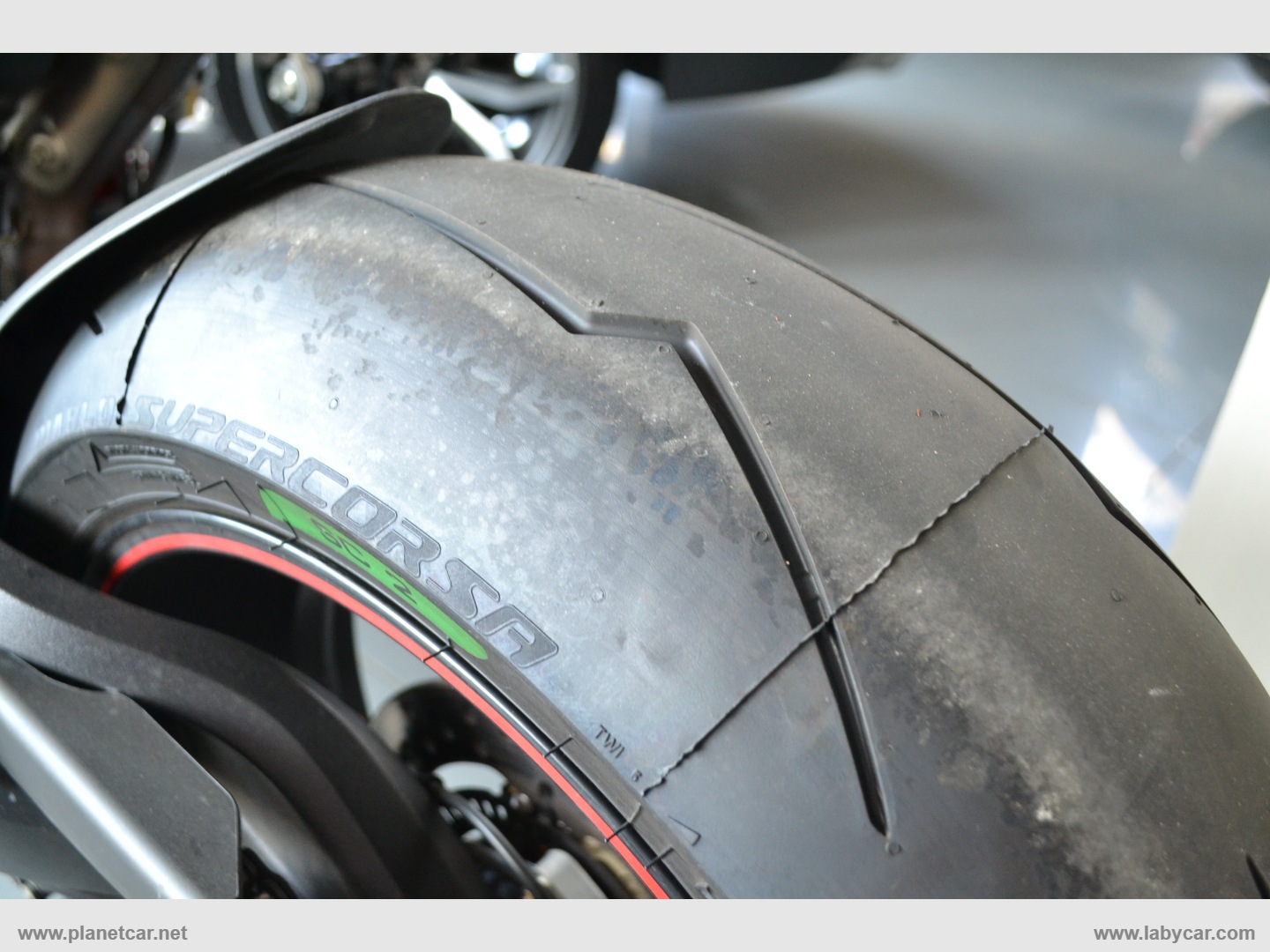 Hypermotard 939 SP - immagine 5