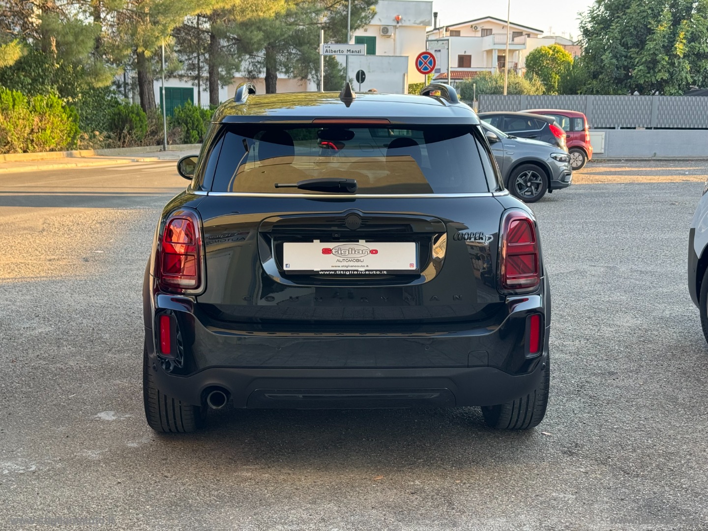 Mini Cooper D Essential Countryman - immagine 5