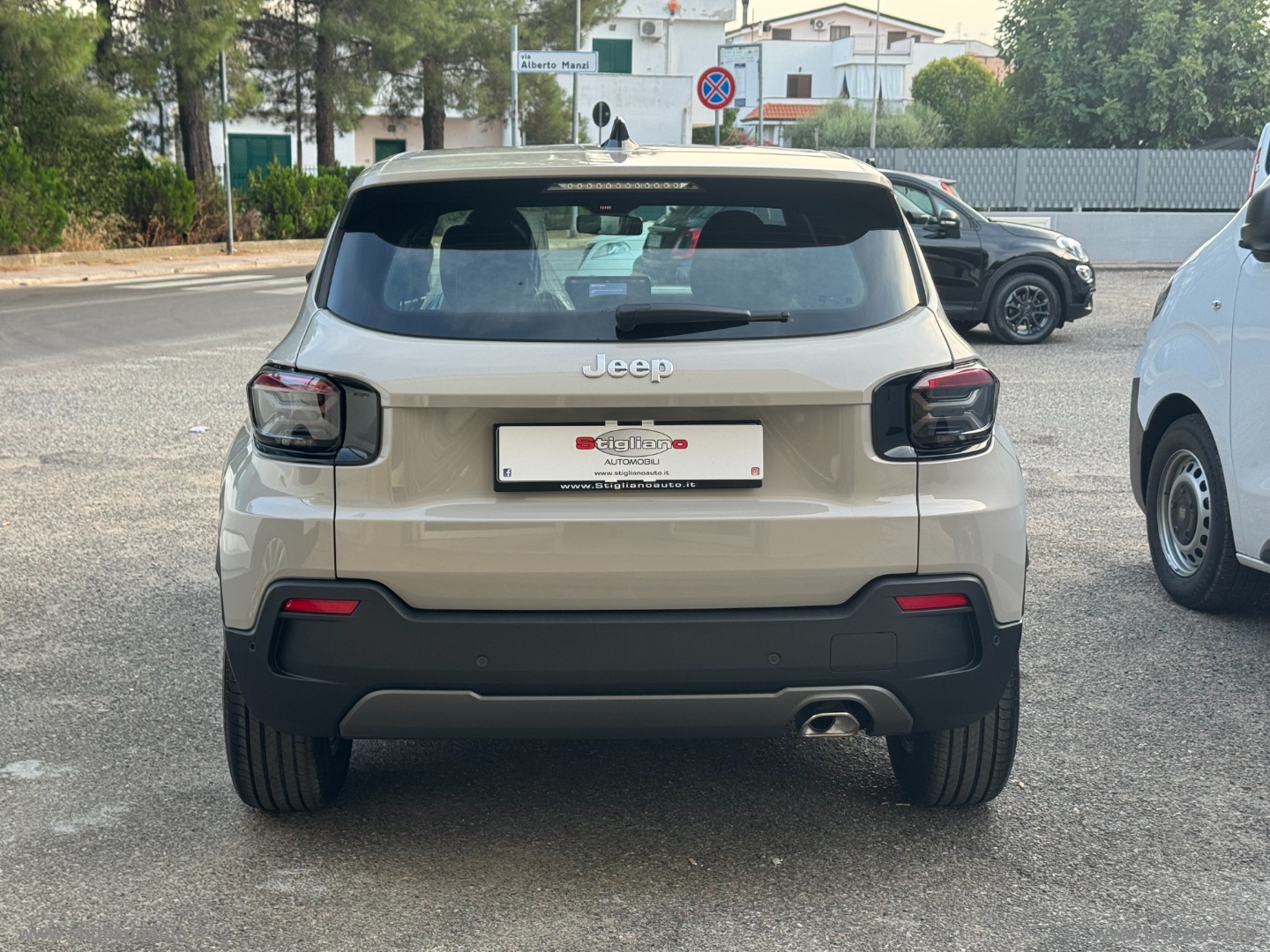 Avenger 1.2 Turbo 110CV e-Hybr.Longitude - immagine 5