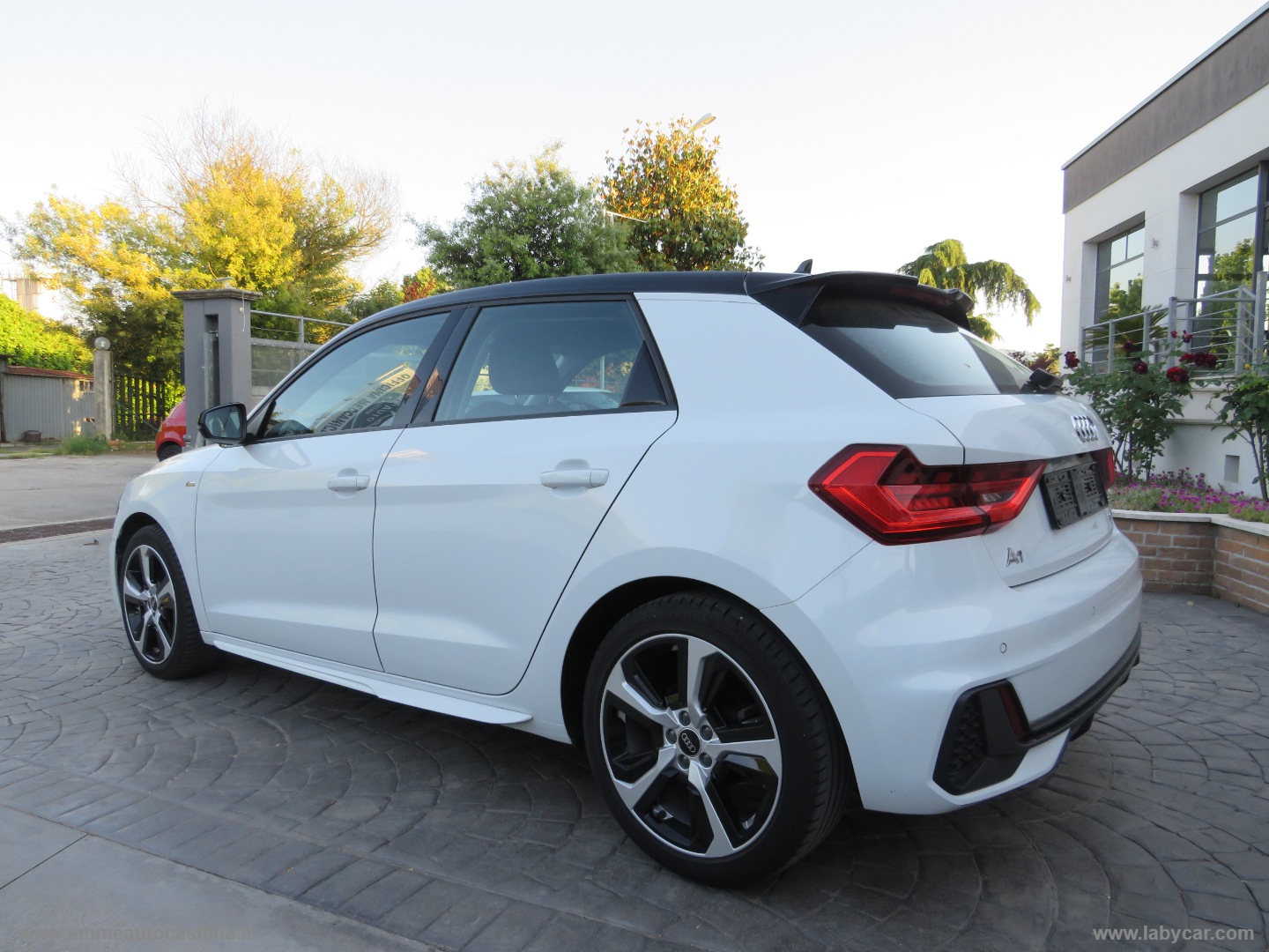 A1 SPB 30 TFSI S tronic S line edition - immagine 5