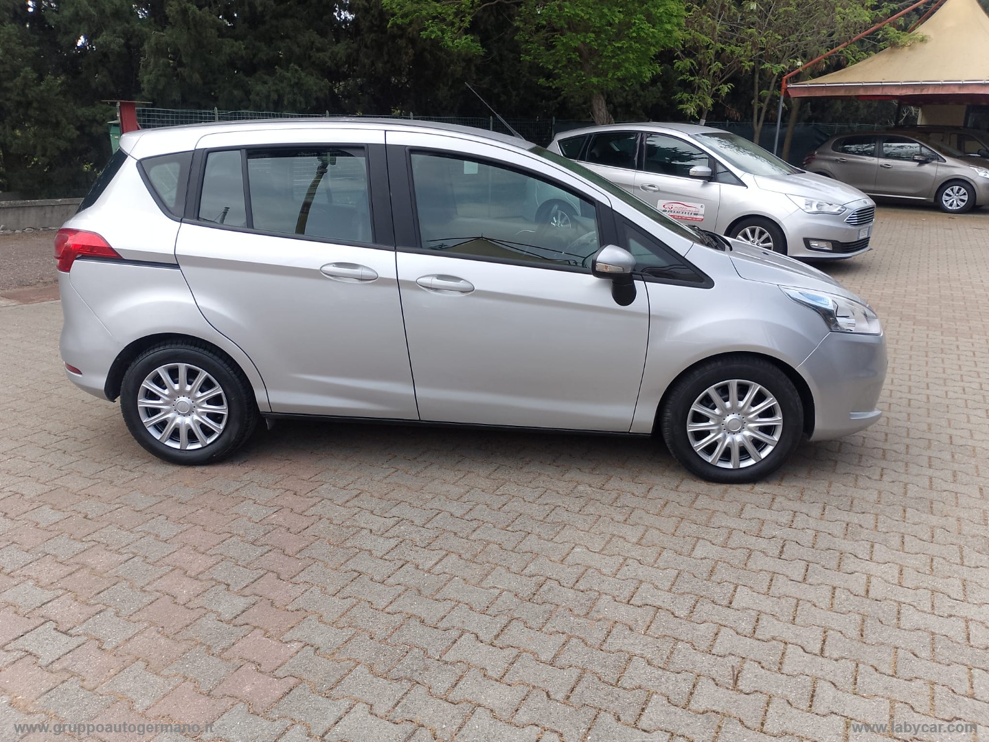 B-Max 1.5 TDCi 75 CV Business Titanium - immagine 5