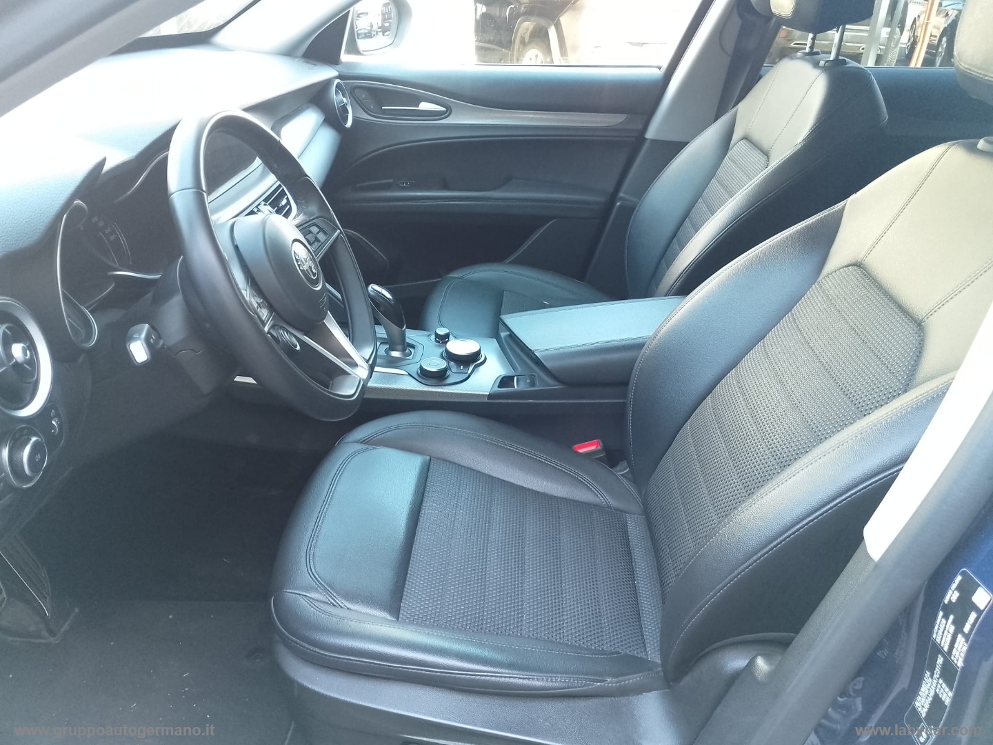 Stelvio 2.2 T.diesel 190 CV AT8 Q4 Super - immagine 5