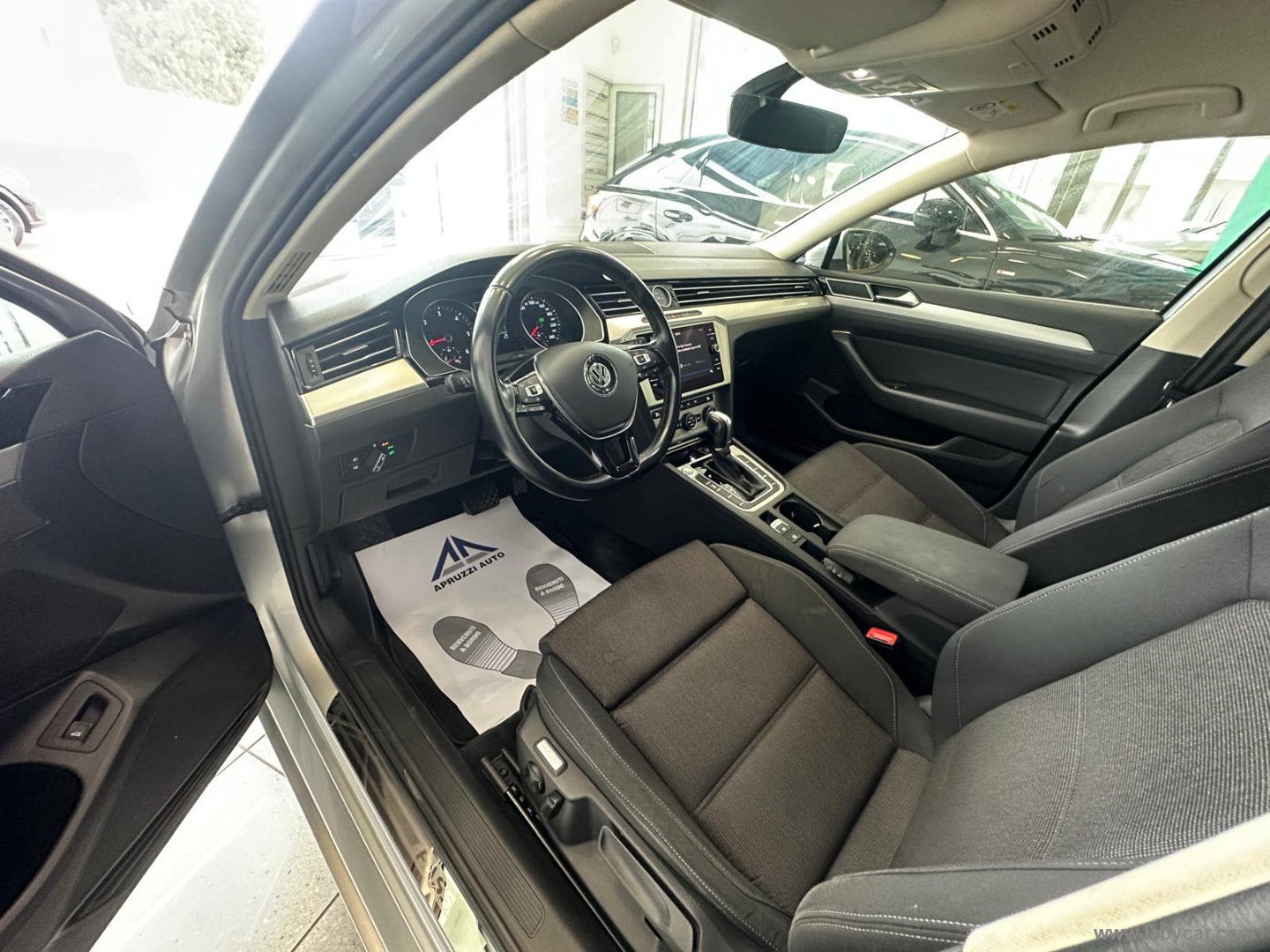 Passat Var. 1.6 TDI DSG Business BMT - immagine 5