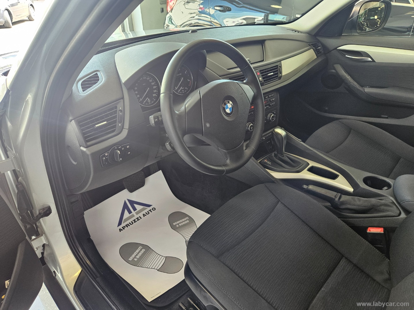 X1 xDrive18d - immagine 5