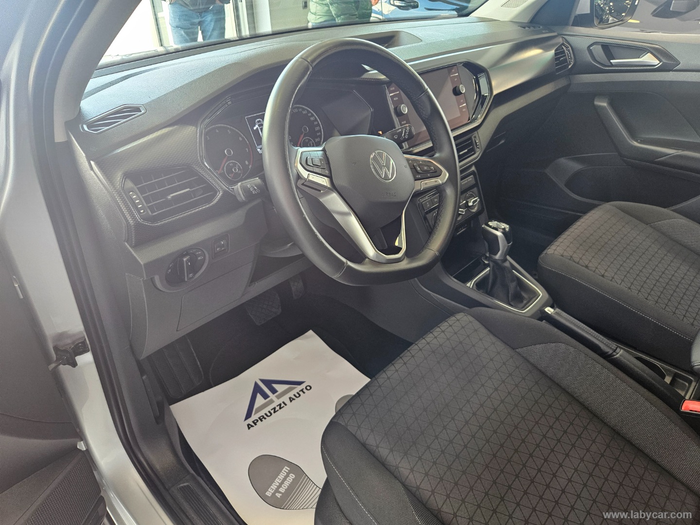 T-Cross 1.0 TSI 110 CV DSG LIFE - immagine 5