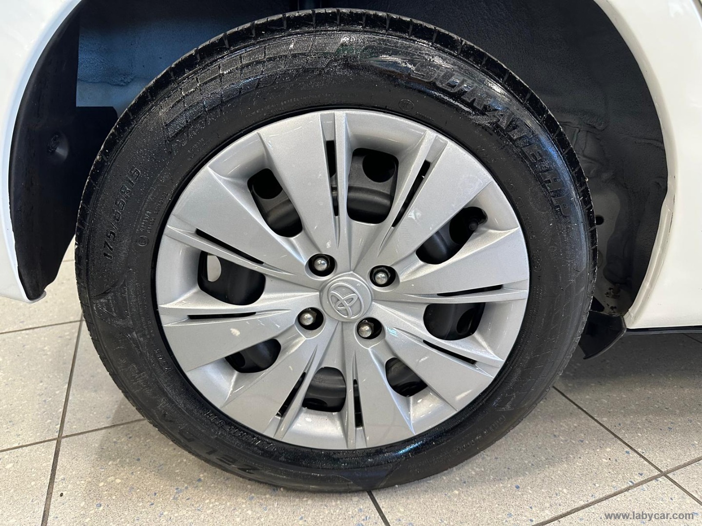 Yaris 1.0 5p. Active - immagine 5