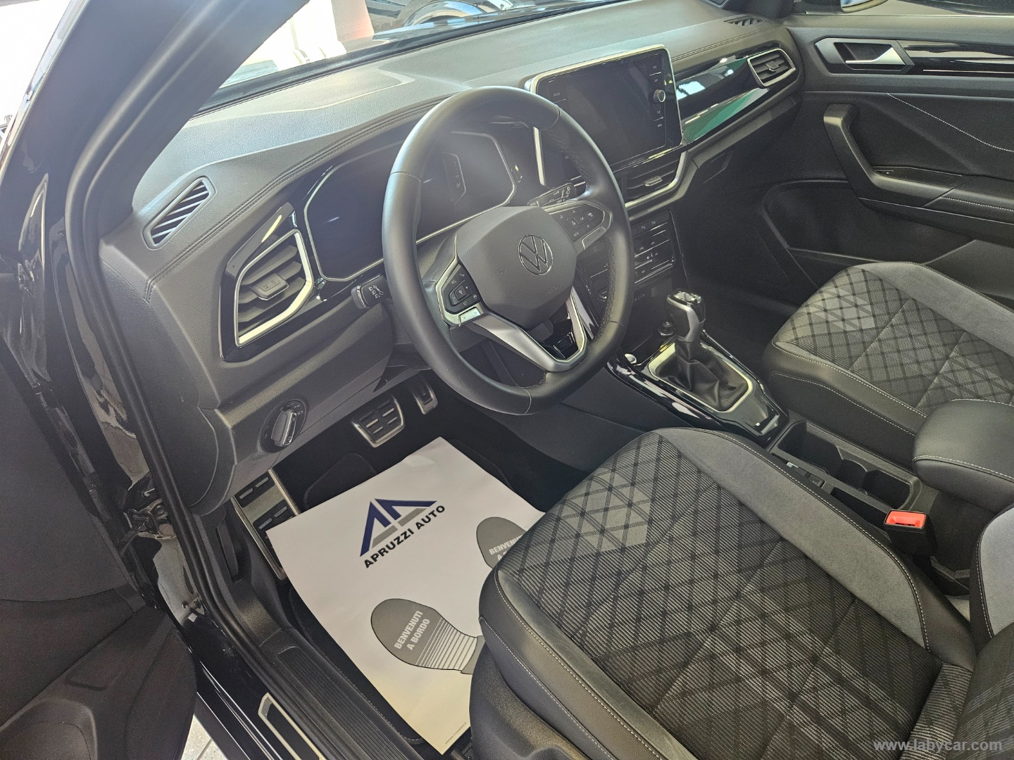 T-Roc 2.0 TDI SCR 150 CV DSG R-Line Plus - immagine 5