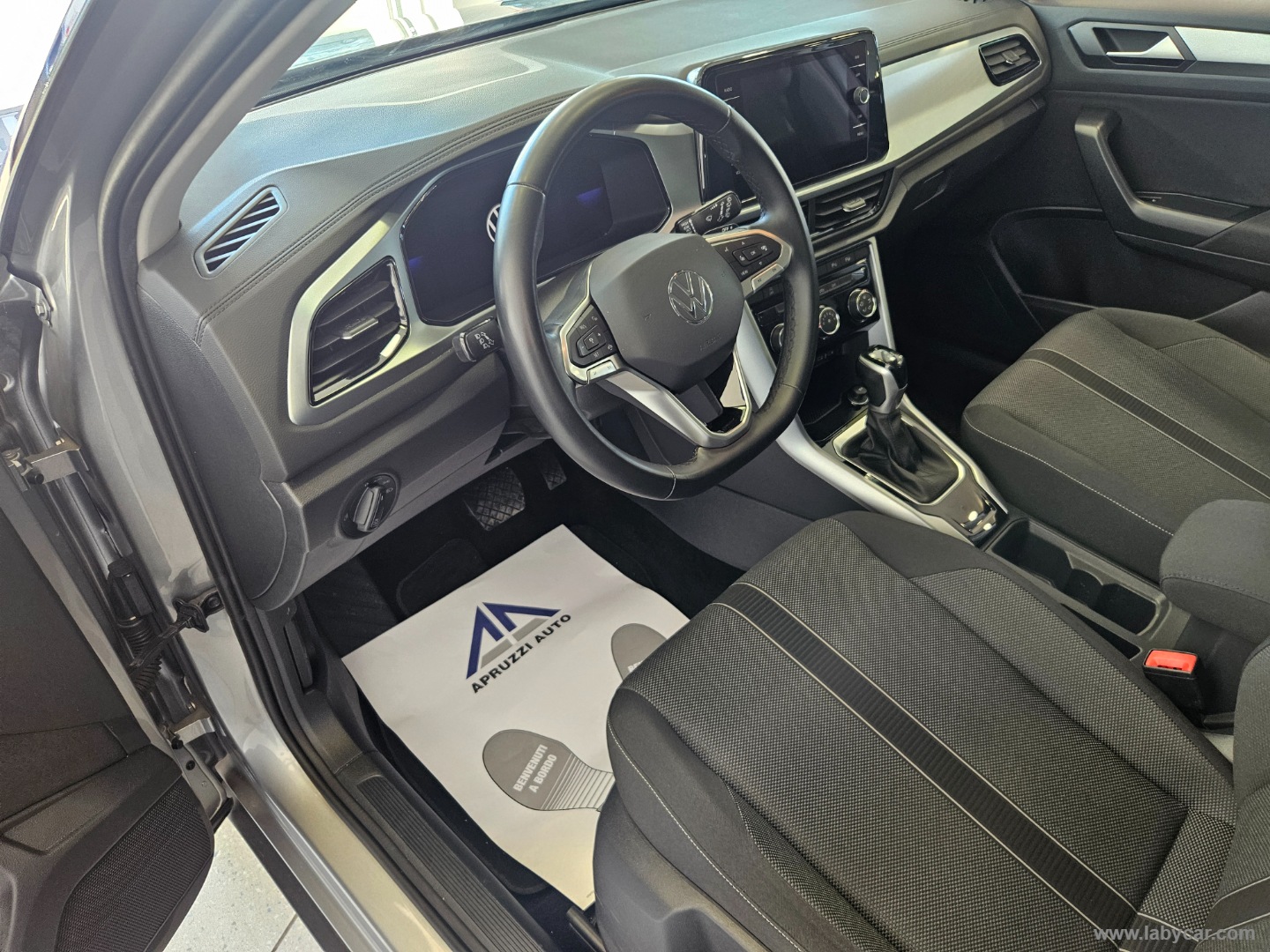 T-Roc 2.0 TDI SCR 150 CV DSG Life - immagine 5
