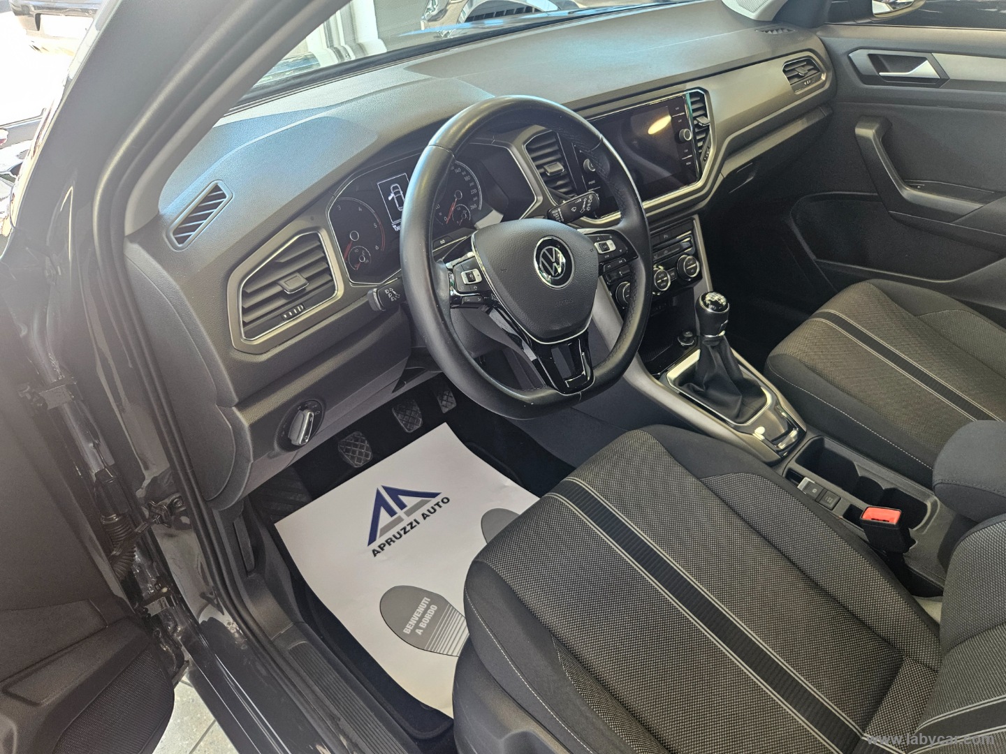 T-Roc 2.0 TDI SCR Style - immagine 5