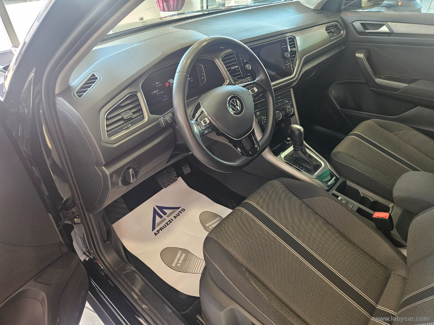 T-Roc 2.0 TDI 150 CV DSG Style BMT - immagine 5