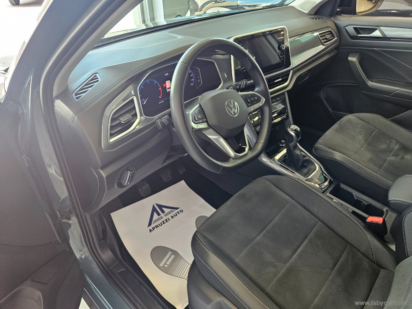 T-Roc 2.0 TDI SCR Style - immagine 5