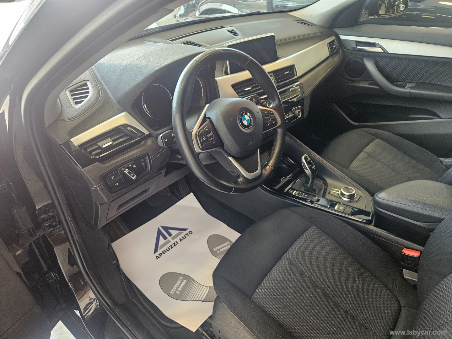 X2 xDrive20d Business-X - immagine 5