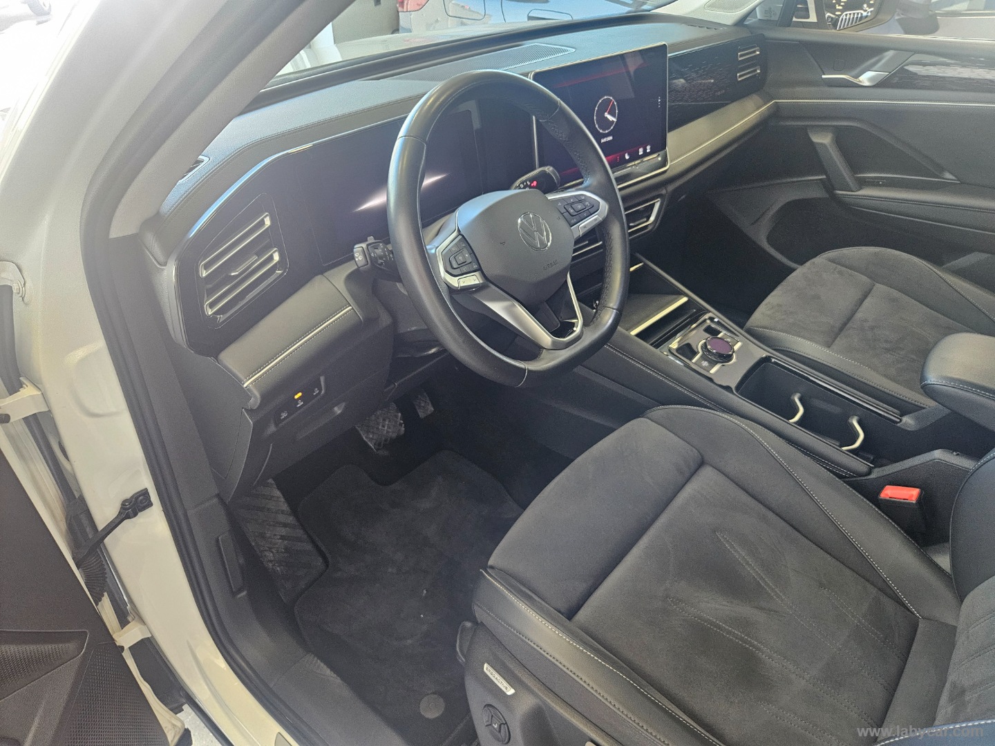 Tiguan 2.0 TDI 150 CV DSG Elegance - immagine 5