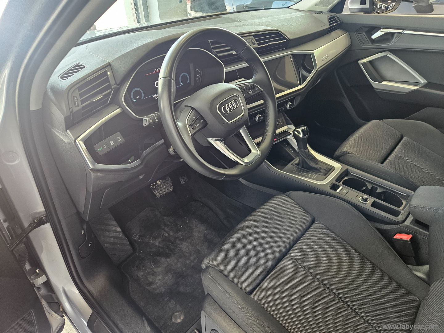 Q3 SPB 35 TDI S tronic BUSINESS - immagine 5