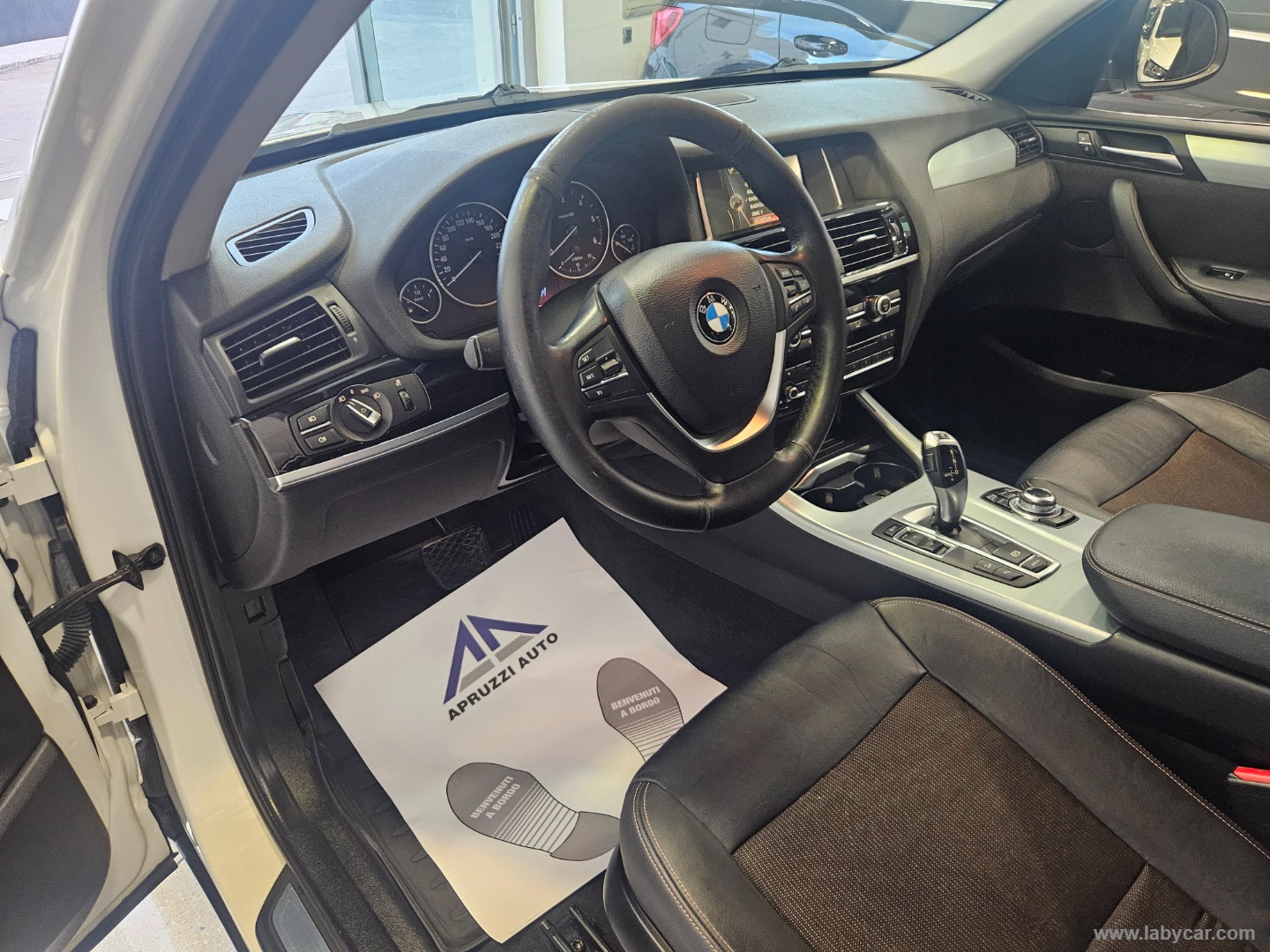 X3 xDrive20d xLine - immagine 5