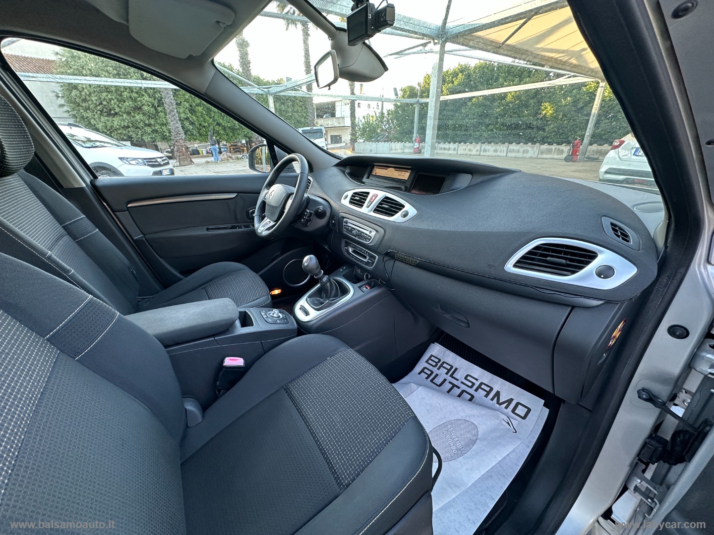 Scénic 1.5 dCi 110 CV Confort - immagine 5
