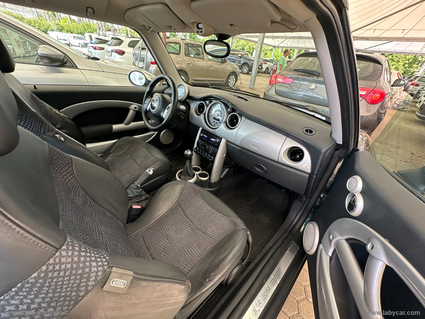 Mini Cooper - immagine 5